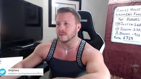 Snapshot of player2pawns chatting on February 14, 6:56 am Player online show from February 14, 6:56 am