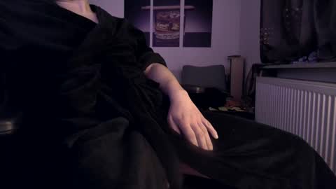 Hello ask me  . Im glad  to see you here in my room. Welcome PVT is open online show from January 21, 2:55 am