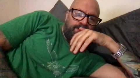 Snapshot of pleasesitonmycock chatting on January 27, 8:29 am PleaseSitOnMyCock online show from January 27, 8:29 am