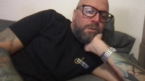 Snapshot of pleasesitonmycock chatting on January 12, 5:34 am PleaseSitOnMyCock online show from January 12, 5:34 am