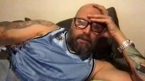 Snapshot of pleasesitonmycock chatting on February 3, 6:45 am PleaseSitOnMyCock online show from February 3, 6:45 am