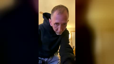 pleasure4us80 online show from March 31, 3:30 am