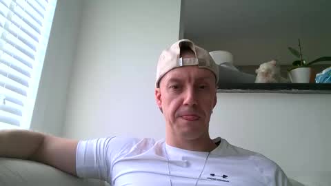 Kevin online show from October 26, 12:40 pm