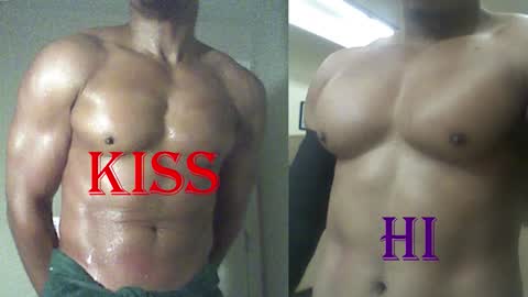 StraightPlush online show from March 14, 4:52 am