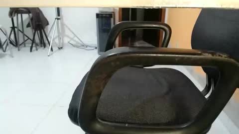 podolatra3 online show from September 16, 8:31 pm