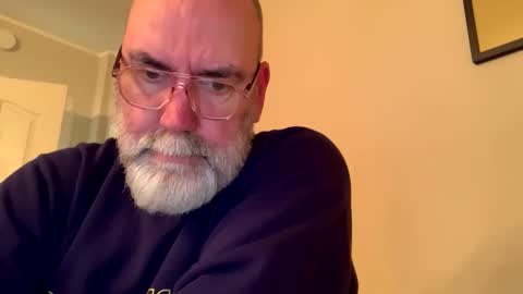 Snapshot of poeticdaddy chatting on September 26, 10:13 am poeticdaddy online show from September 26, 10:13 am