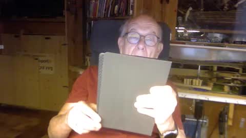 Snapshot of pomme1949 chatting on October 21, 1:03 pm pomme1949 online show from October 21, 1:03 pm