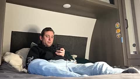 Kyle online show from October 4, 5:34 am