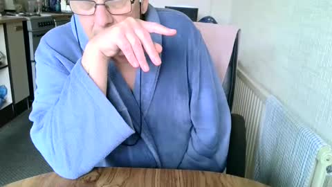 poshman65 online show from December 4, 1:20 pm