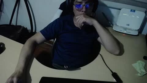 powerfulzeus2 online show from November 4, 1:17 am