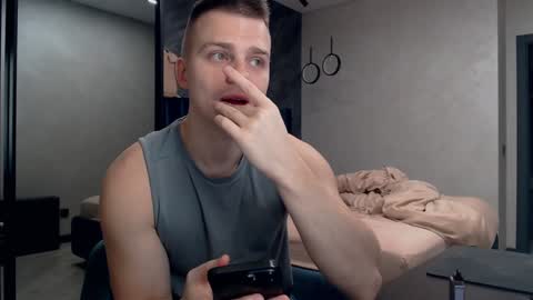 Justin online show from January 13, 3:34 am