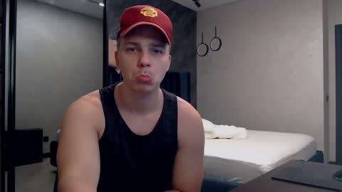 Justin online show from January 29, 2:51 am