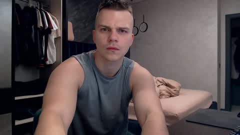 Justin online show from January 9, 4:19 am