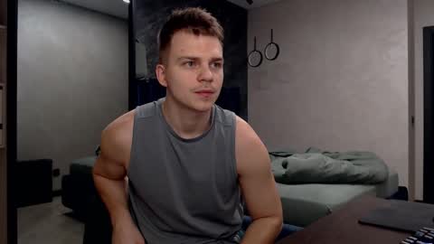 Justin online show from March 9, 3:44 am