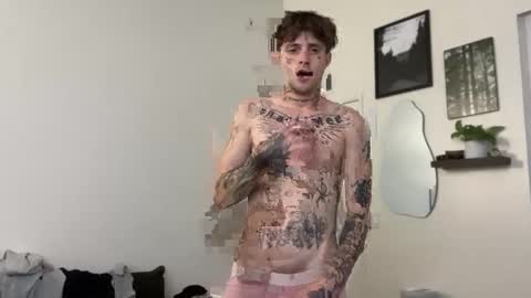 pretty boy online show from May 28, 4:21 am