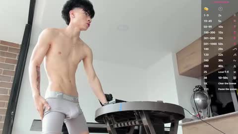 Snapshot of pretur_crubaa chatting on February 18, 1:11 pm PRETUR online show from February 18, 1:11 pm