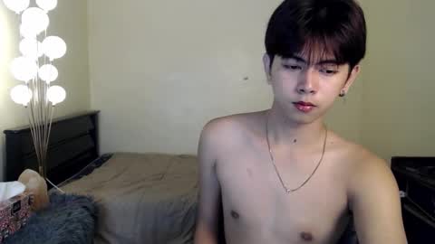 princecalix online show from September 26, 7:11 pm