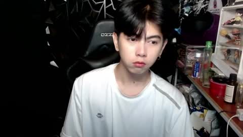 princecalix online show from June 20, 6:13 pm