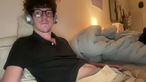 Peaches online show from September 15, 1:52 am