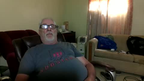 prlbob77 online show from September 27, 6:28 pm