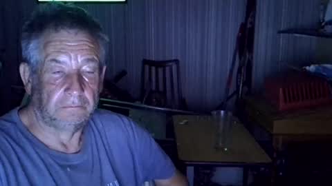 projectorepson online show from June 17, 8:43 pm