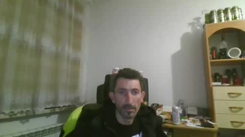 Snapshot of prosexualny chatting on December 23, 9:18 pm Mariusz online show from December 23, 9:18 pm