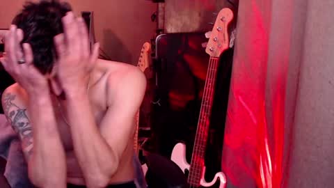 Snapshot of psilocipher chatting on February 2, 9:02 pm Sk8wave online show from February 2, 9:02 pm