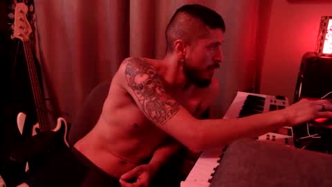 Snapshot of psilocipher chatting on December 8, 9:24 am Sk8wave online show from December 8, 9:24 am