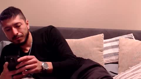 Snapshot of psilocipher chatting on December 13, 12:20 am Sk8wave online show from December 13, 12:20 am