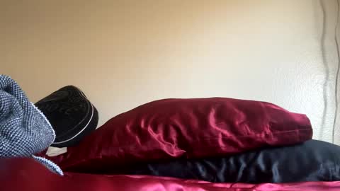 Snapshot of psilocipher chatting on September 8, 4:17 pm Sk8wave online show from September 8, 4:17 pm