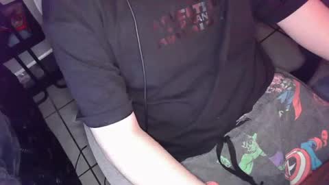 your mysterious man online show from July 9, 3:11 am
