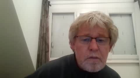 ptitrouquin online show from February 26, 6:09 pm