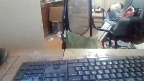 pup_y online show from October 24, 7:04 pm