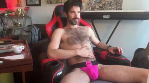 Pup Scritch online show from February 3, 7:41 pm