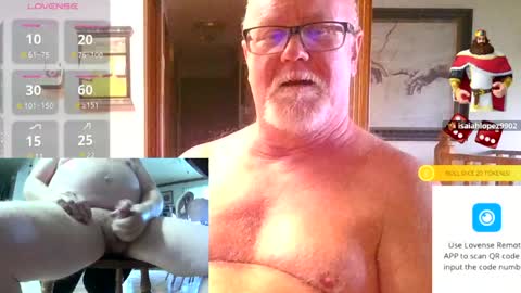 pussylover1365 online show from April 29, 8:59 pm