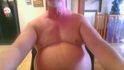 Snapshot of pussylover1365 chatting on January 11, 4:36 pm pussylover1365 online show from January 11, 4:36 pm