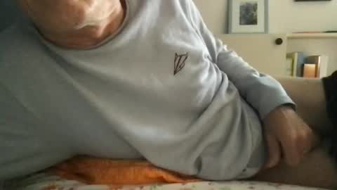 pyro5962 online show from March 14, 9:38 am