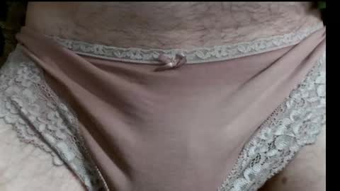 Snapshot of qbase69 chatting on October 13, 11:49 am qbase online show from October 13, 11:49 am