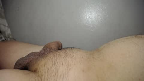 qqqwer21 online show from November 18, 5:22 am