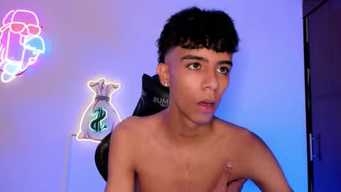 quetzal_coatl_ online show from November 6, 9:40 pm