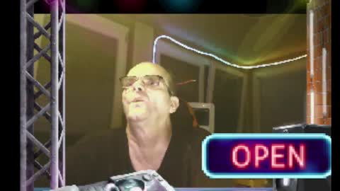 Snapshot of r_2d2_ chatting on October 9, 10:36 pm dj mike online show from October 9, 10:36 pm