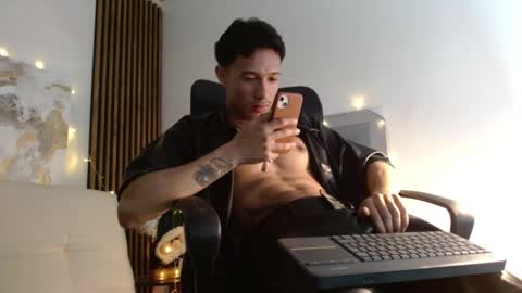 IG online show from December 18, 1:37 am