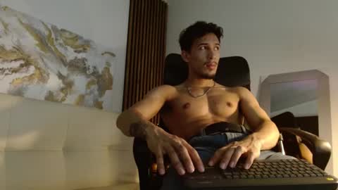 IG online show from February 8, 3:19 am