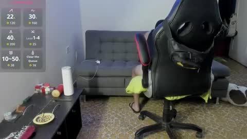 Snapshot of ragnar_lothbrok77 chatting on October 30, 10:22 pm ragnar_lothbrok77 online show from October 30, 10:22 pm