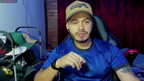 Snapshot of ragnar_lothbrok77 chatting on February 21, 11:43 pm ragnar_lothbrok77 online show from February 21, 11:43 pm