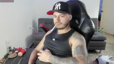 Snapshot of ragnar_lothbrok77 chatting on October 9, 8:25 pm ragnar_lothbrok77 online show from October 9, 8:25 pm