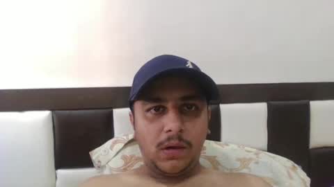 Snapshot of rahuldave007 chatting on December 16, 7:48 am Dave online show from December 16, 7:48 am