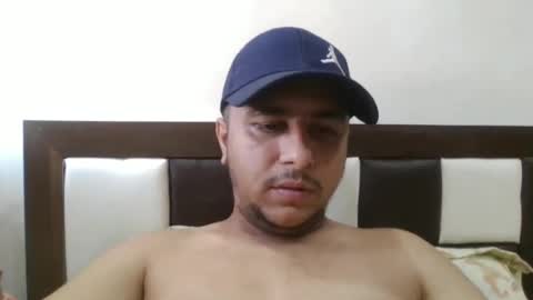 Snapshot of rahuldave007 chatting on December 5, 2:53 am Dave online show from December 5, 2:53 am