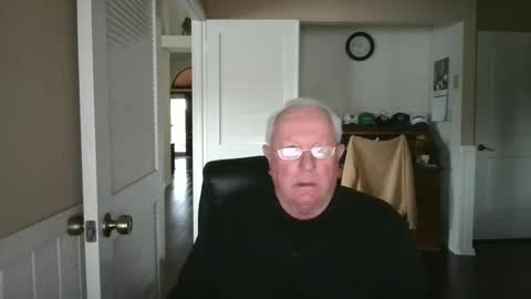 raiderman215 online show from February 4, 8:49 pm