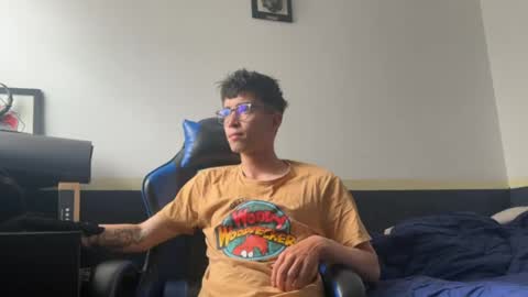 Enzo online show from March 20, 7:07 pm